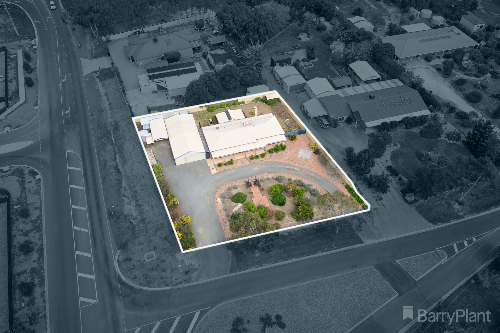 1 Pioneer Drive, Maiden Gully, VIC 3551 - Thumbnail 2 - 06/12/2021