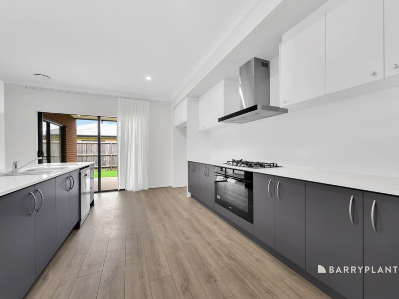 16 Pollard Avenue, Doreen, VIC 3754 - Image - 21/11/2025