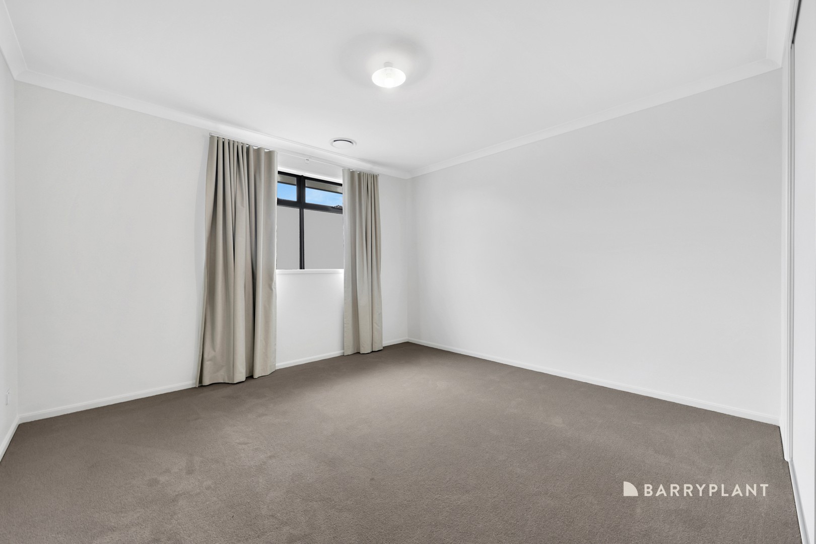 16 Pollard Avenue, Doreen, VIC 3754, Doreen - Thumbnail 4