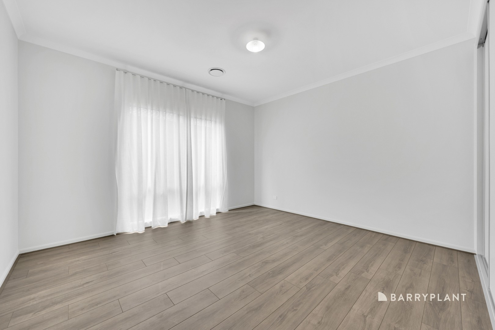 16 Pollard Avenue, Doreen, VIC 3754, Doreen - Thumbnail 5
