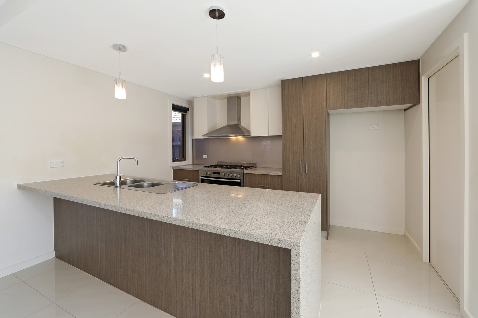 1 Prior Court, Rowville, VIC 3178 - Thumbnail 1 - 04/03/2025