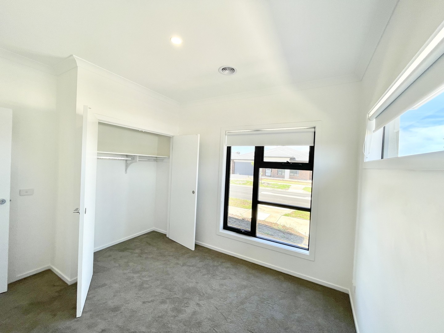1 Race Street, Fraser Rise, VIC 3336, Fraser Rise - Thumbnail 4