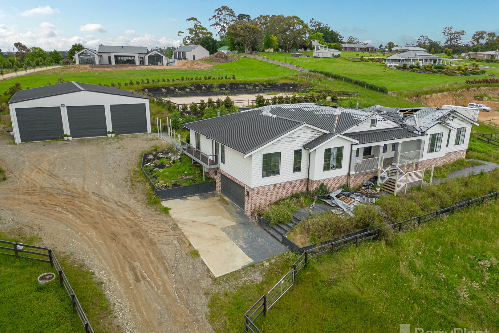 1 Ravendene Court, Maryknoll, VIC 3812 - Thumbnail 2 - 28/11/2022