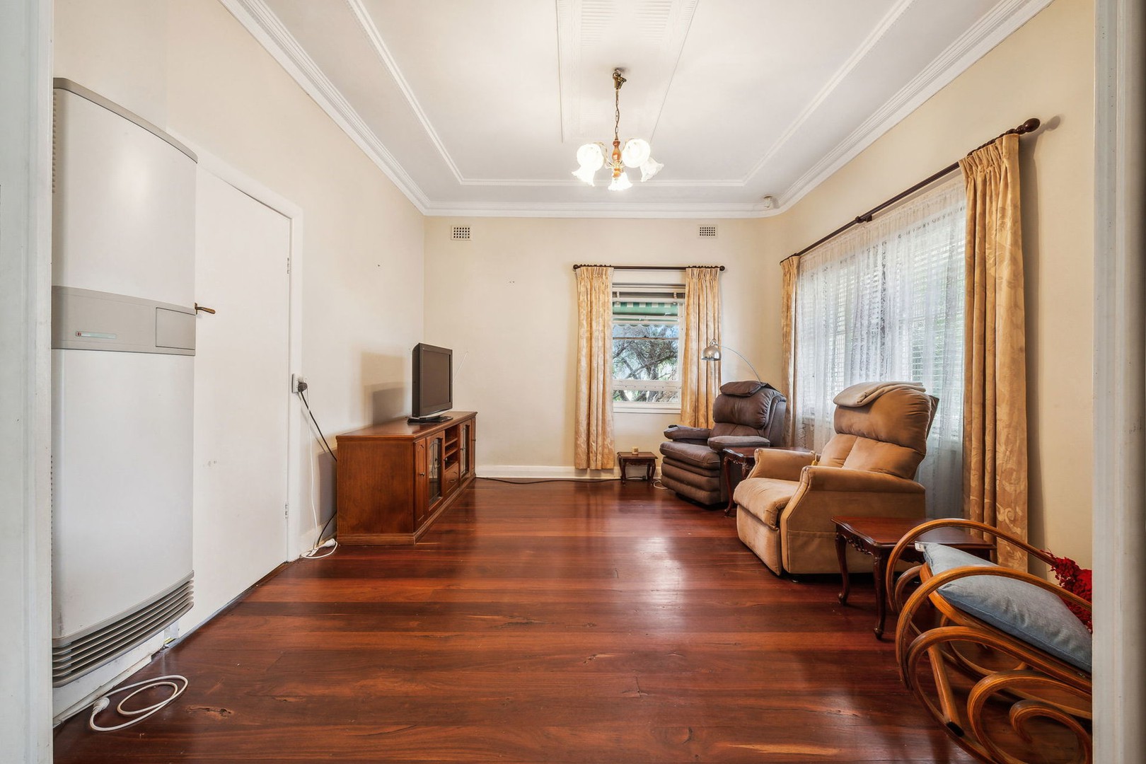 1 Reedie Street, Henley Beach, SA 5022, Henley Beach - Thumbnail 8