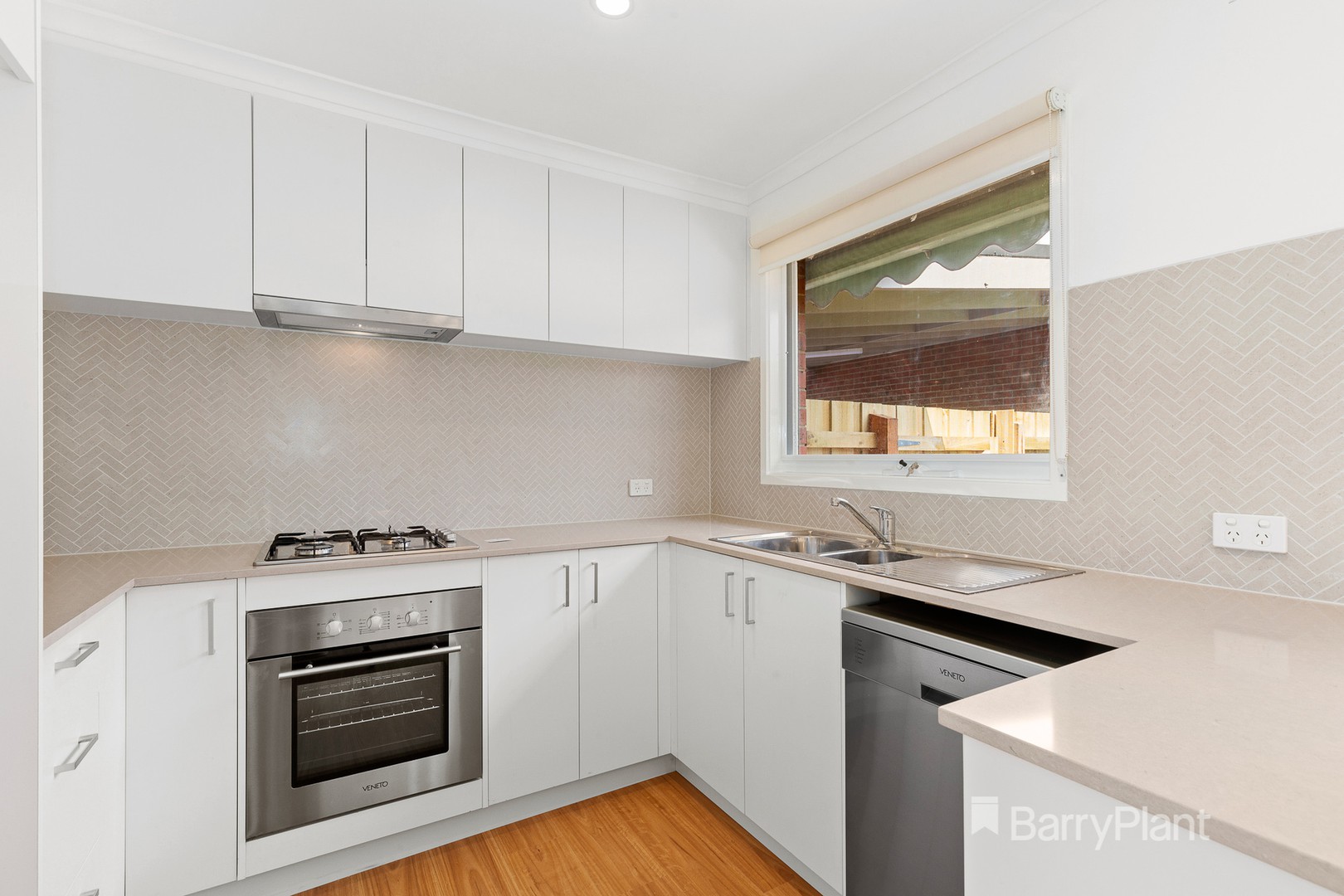 1 Retford CloseBayswater North, VIC 3153, Bayswater North - Thumbnail 3