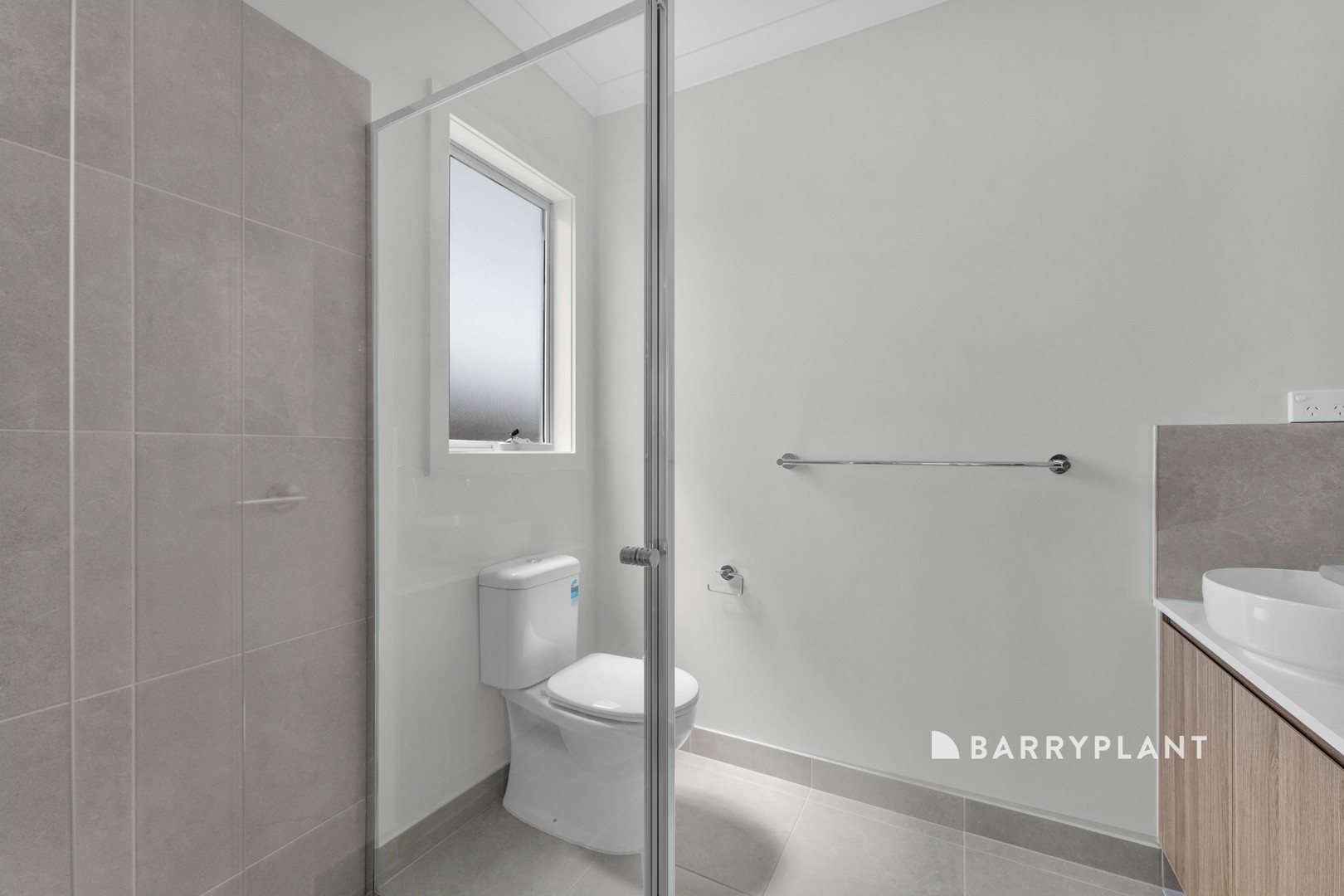 1 Riven Way, Clyde North, VIC 3978, Clyde North - Thumbnail 5