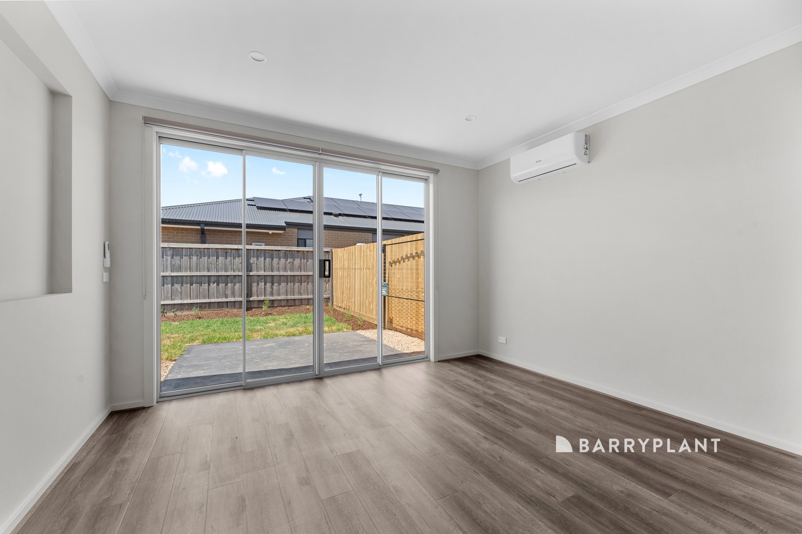 1 Riven Way, Clyde North, VIC 3978, Clyde North - Thumbnail 8