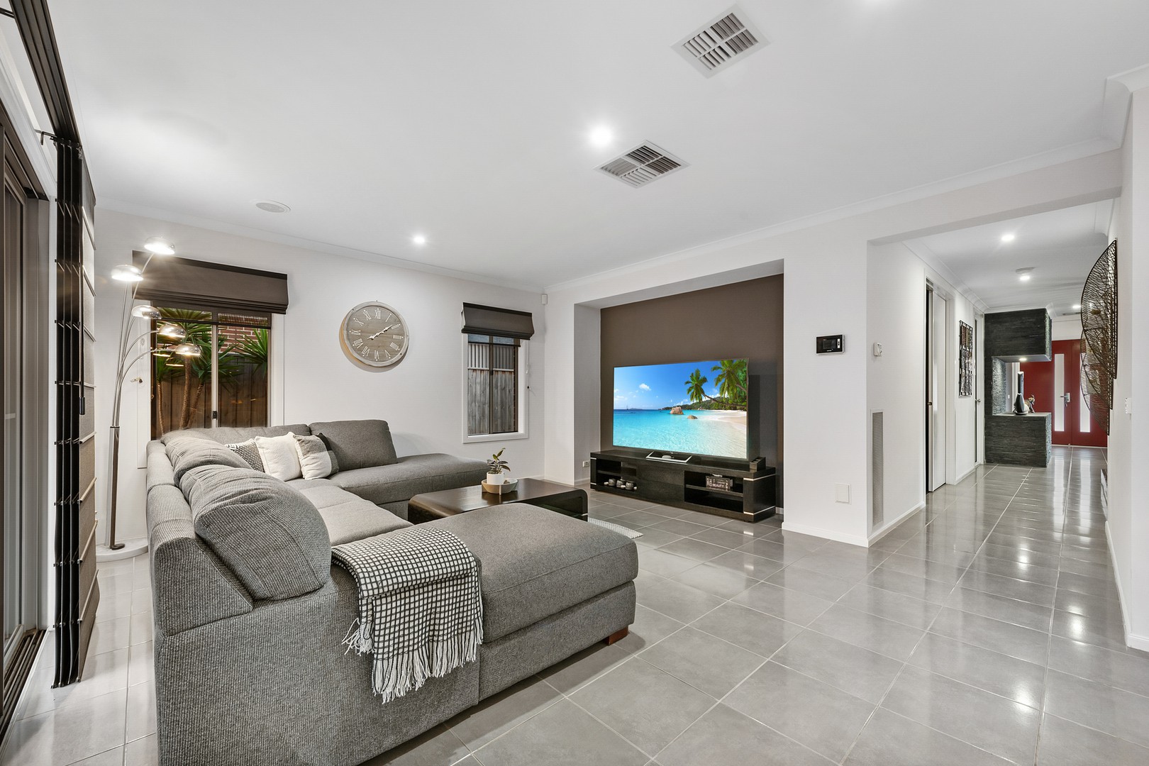 1 Riviera Drive, Hillside, VIC 3037, Hillside - Thumbnail 3