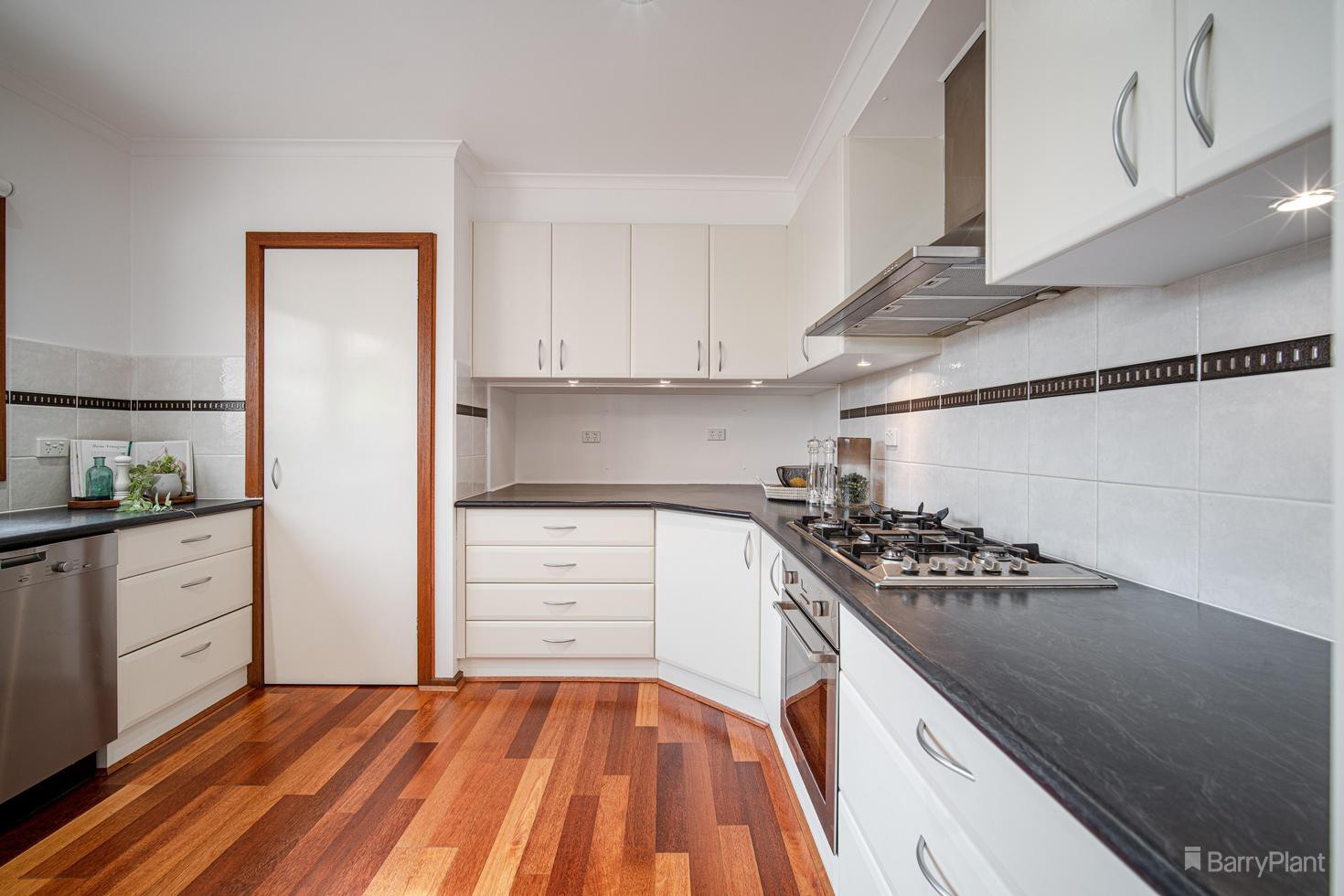 1 Romilly Avenue, Templestowe Lower, VIC 3107, Templestowe Lower - Thumbnail 8