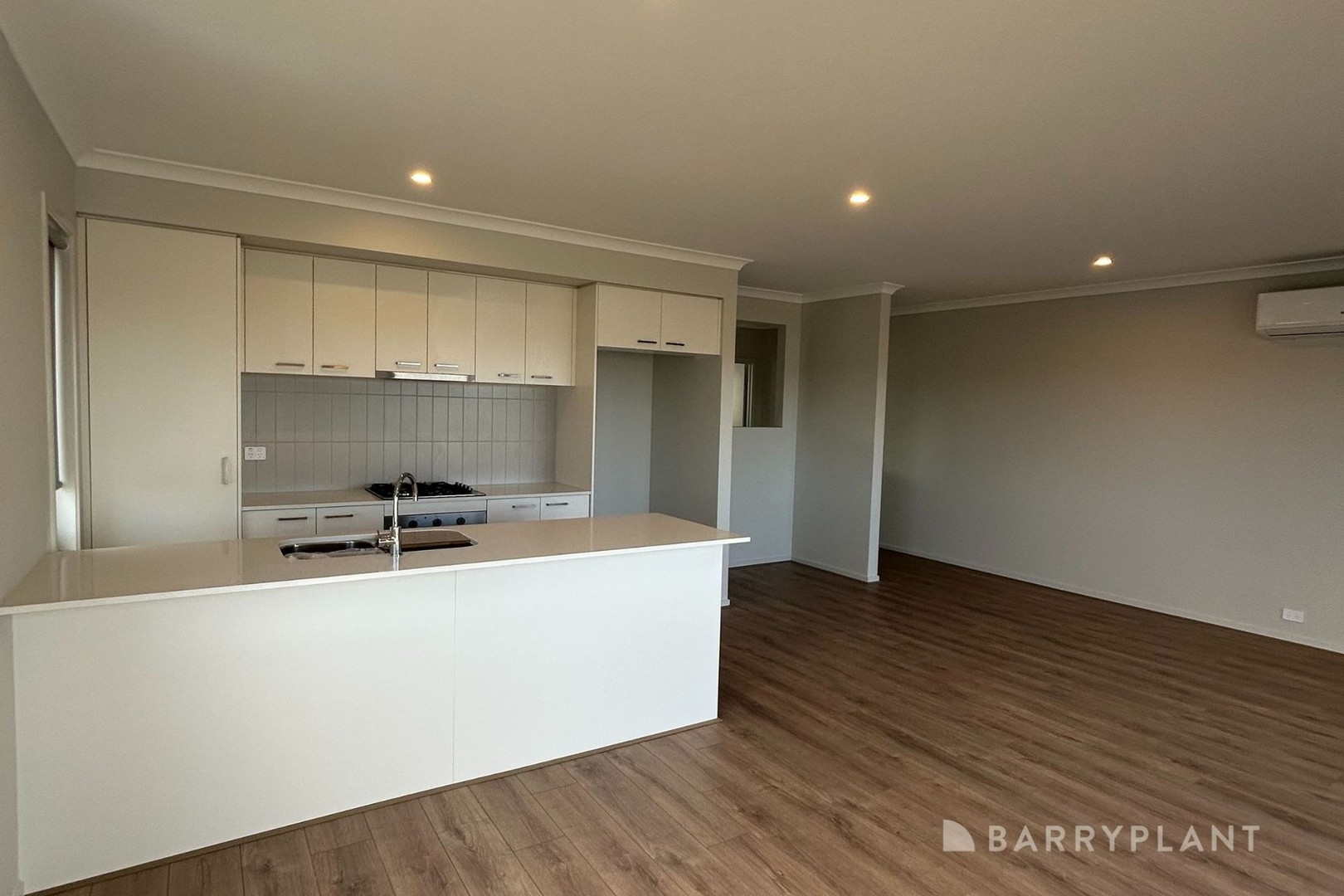 1 Rubus Walk, Werribee, VIC 3030, Werribee - Thumbnail 2