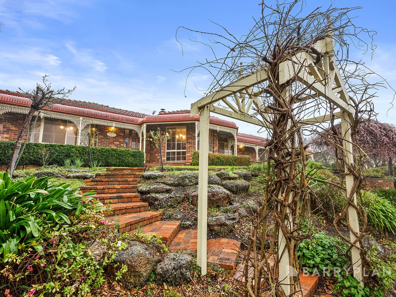 1 Ryan Court, Berwick, VIC 3806 - Image - 11/12/2025