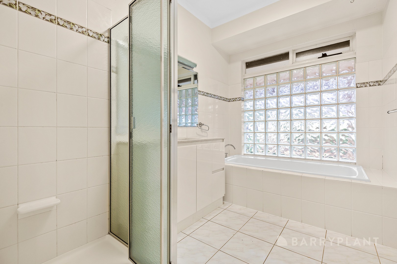 1 Ryan Court, Berwick, VIC 3806, Berwick - Thumbnail 8