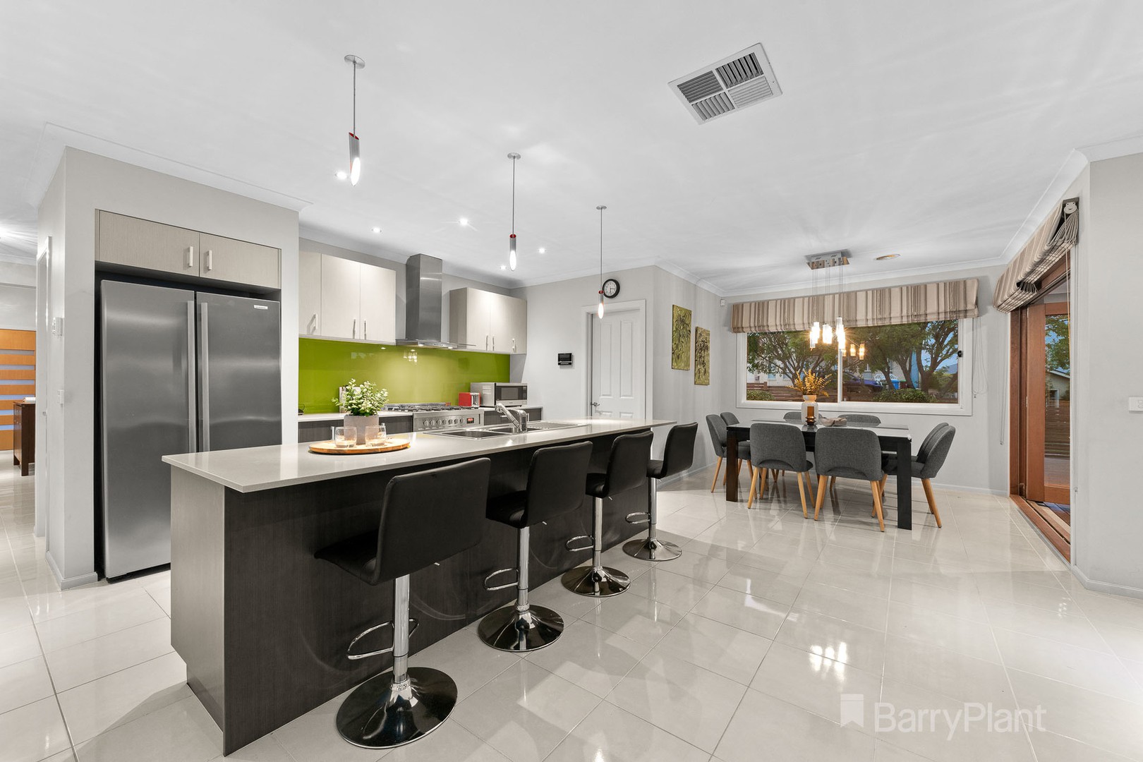 1 Saltair Court, Berwick, VIC 3806, Berwick - Thumbnail 7