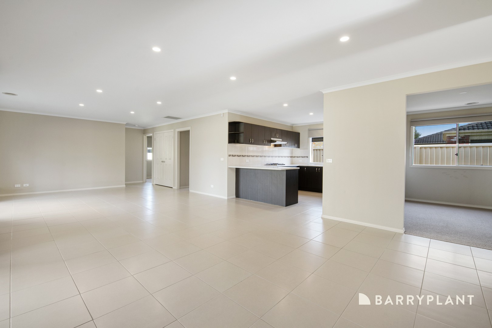 1 Salvia Avenue, Pakenham, VIC 3810 - Thumbnail 2 - 27/04/2026