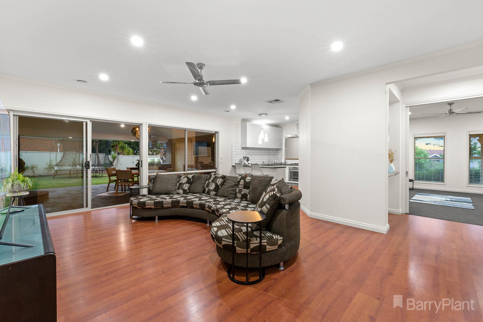 1 Sassafras Close, Pakenham, VIC 3810, Pakenham - Thumbnail 7