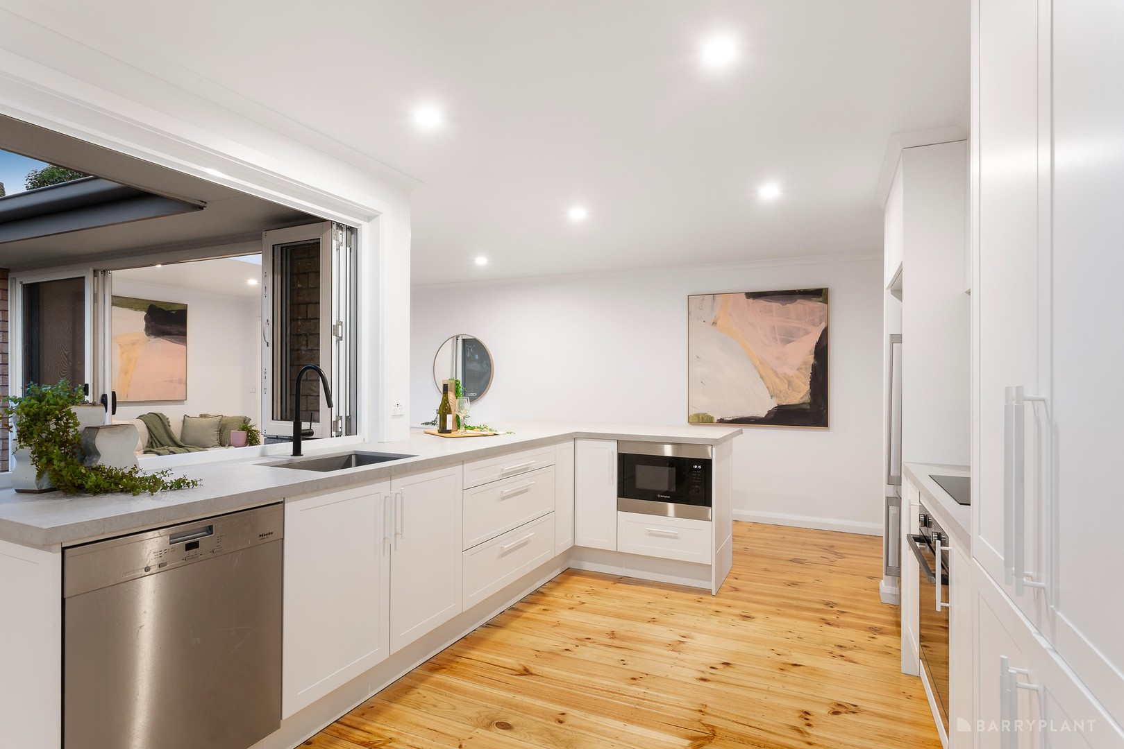 1 Sassafras Drive, Templestowe Lower, VIC 3107, Templestowe Lower - Thumbnail 3