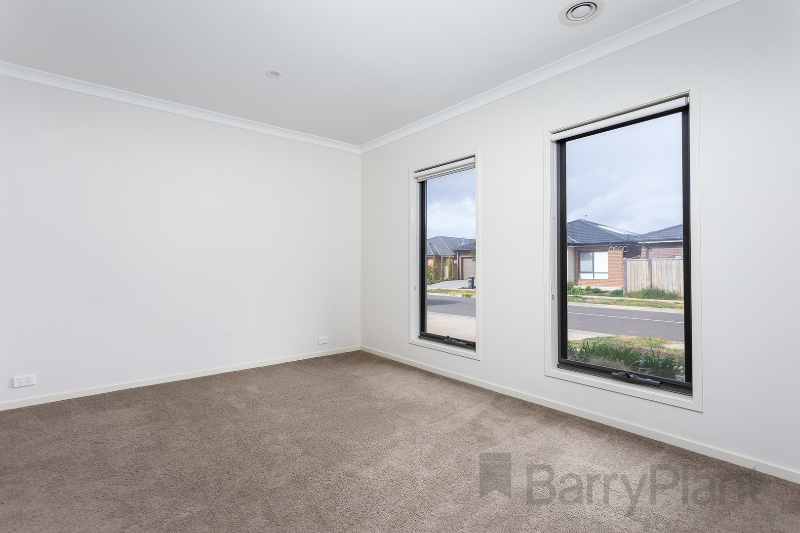 1 Shangrala Road, Thornhill Park, VIC 3335, Thornhill Park - Thumbnail 6