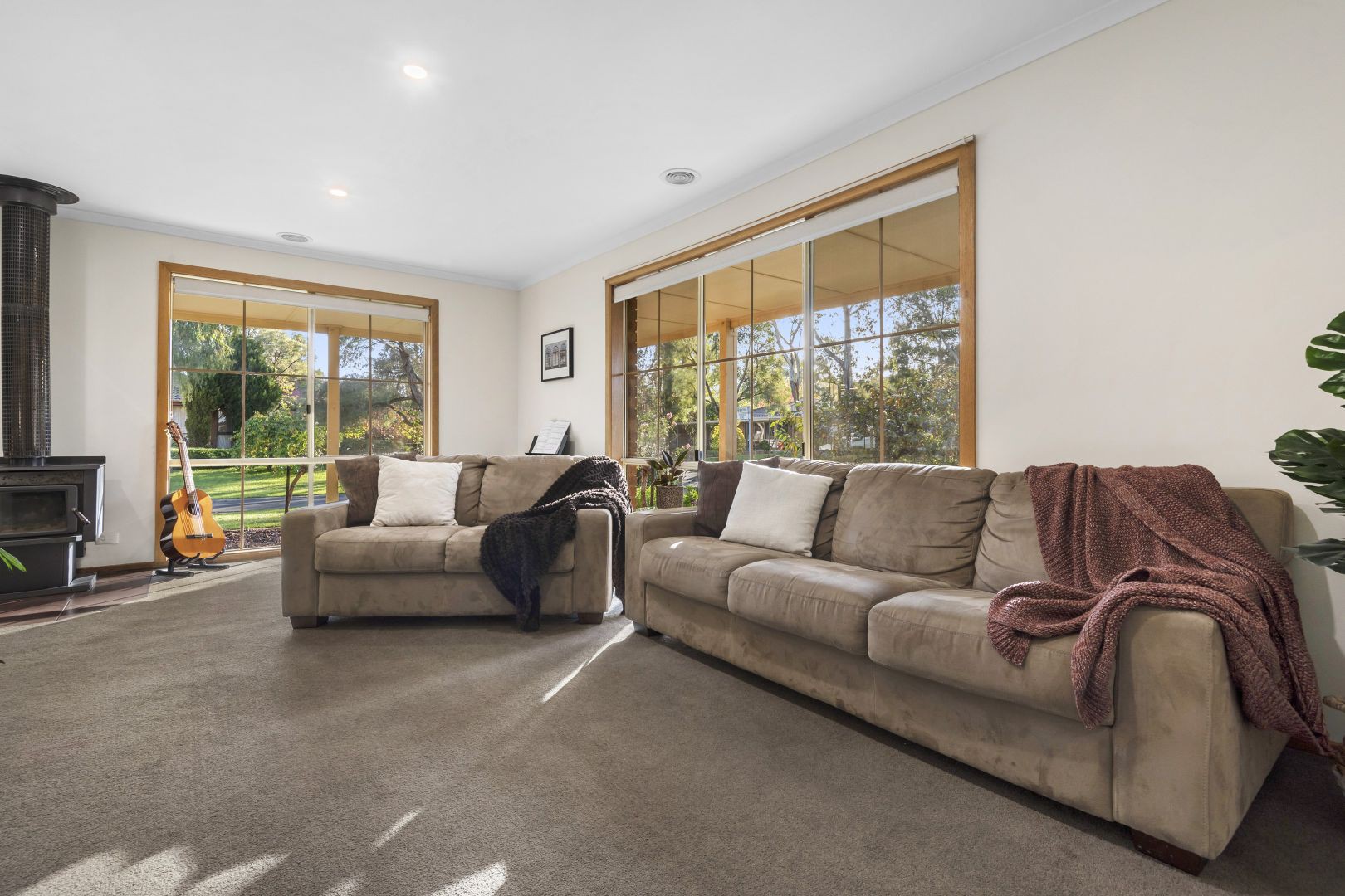 1 Shrubby Walk, Croydon South, VIC 3136, Croydon South - Thumbnail 2