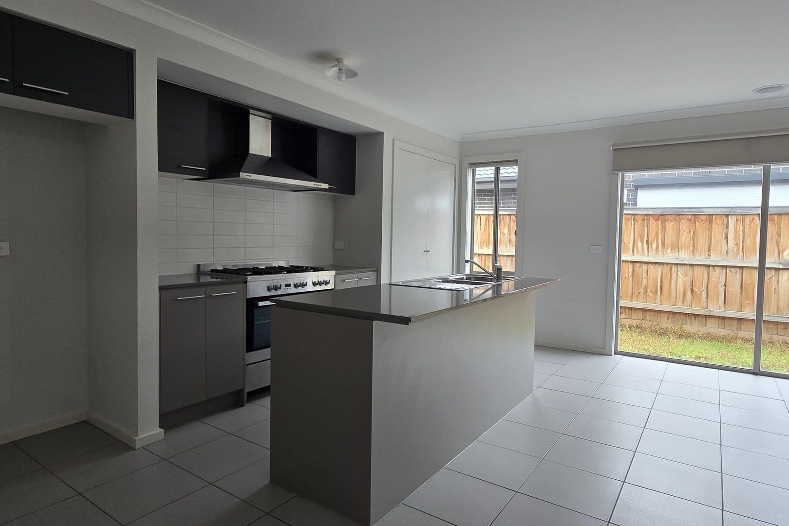 1 Slinky Drive, Deanside, VIC 3336, Deanside - Thumbnail 2