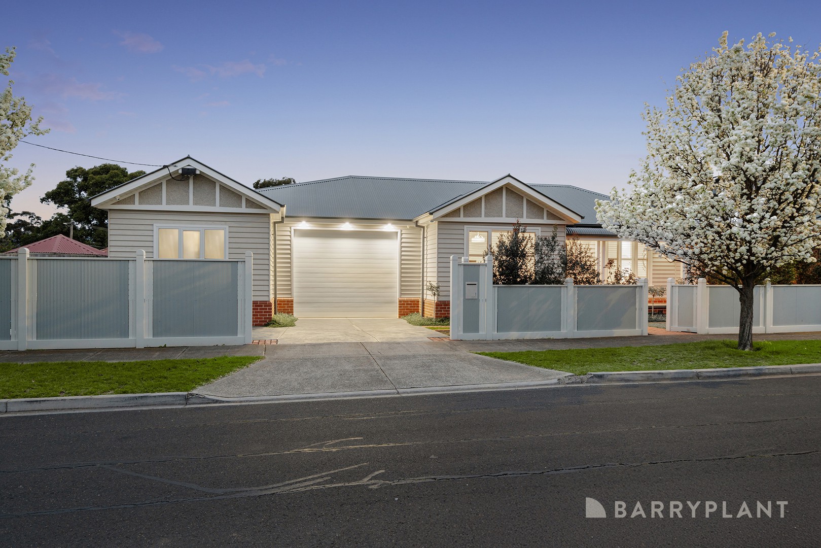 1 Slough Street, Deer Park, VIC 3023 - Thumbnail 2 - 01/10/2025