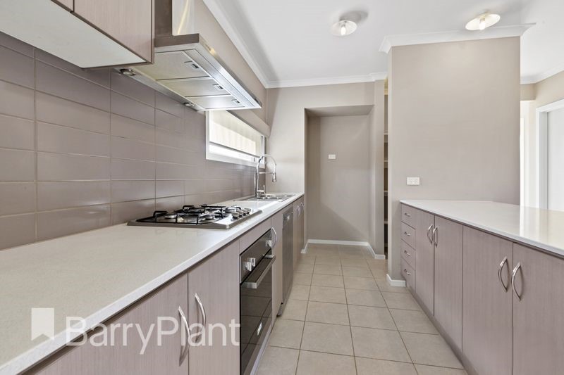 1 Somers Street, Fraser Rise, VIC 3336 - Thumbnail 1 - 02/10/2024