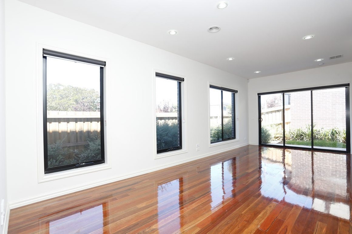 1 South Box Court, Hadfield, VIC 3046 - Thumbnail 2 - 11/03/2025