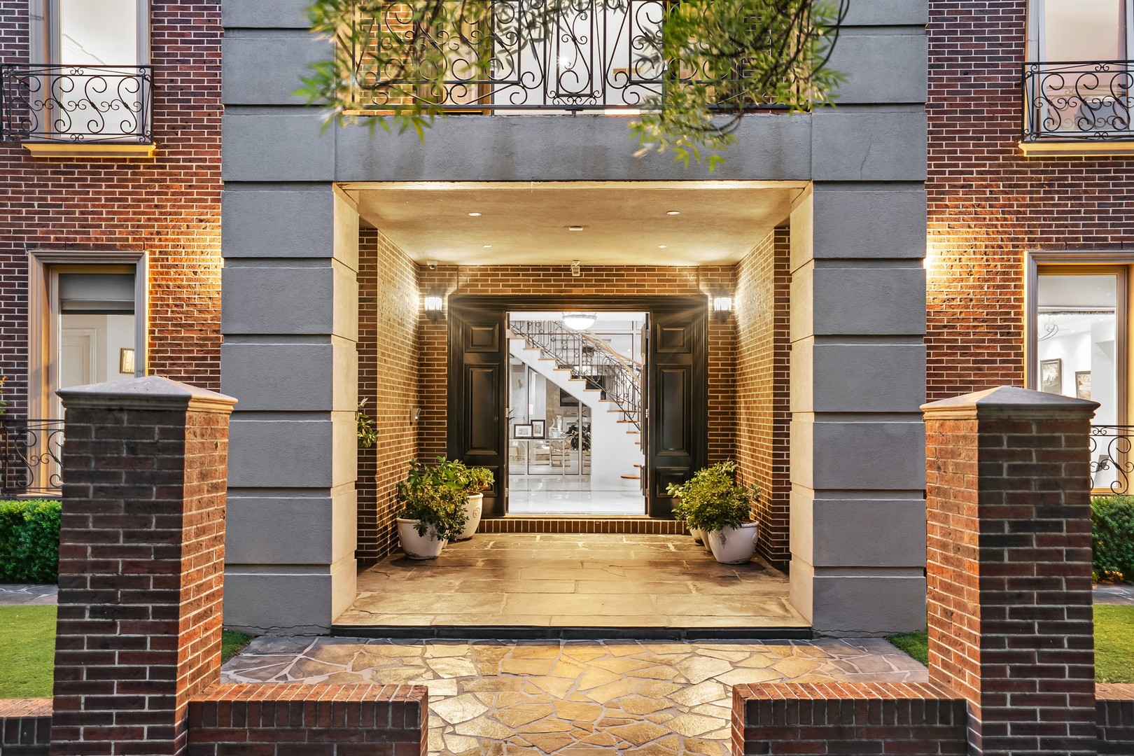 1 Sovereign Way, Hillside, VIC 3037 - Thumbnail 2 - 12/06/2025