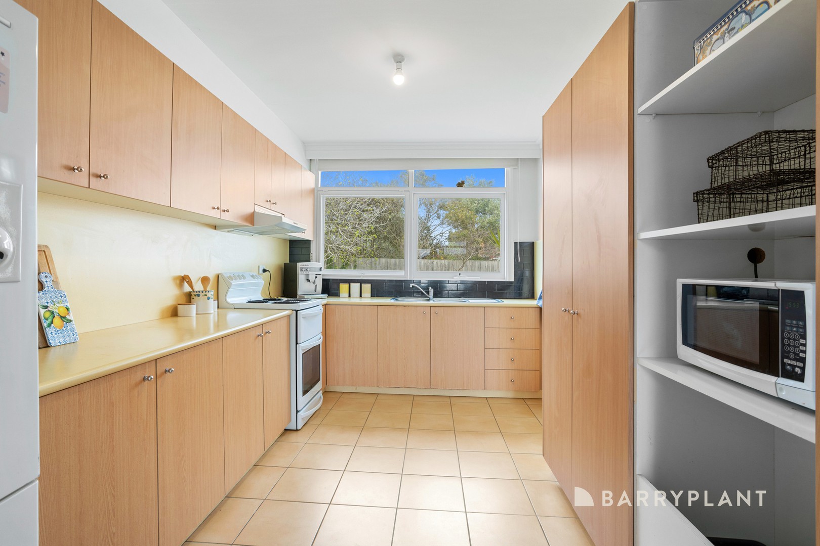 1 Spencer Avenue, Dromana, VIC 3936, Dromana - Thumbnail 4