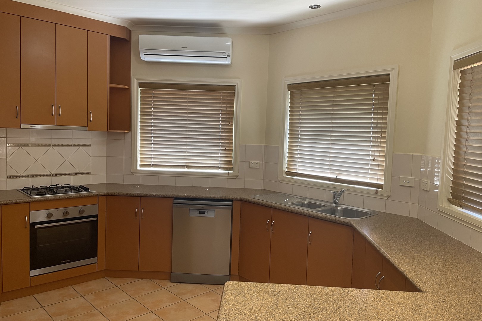 1 Star Court, Mildura, VIC 3500 - Thumbnail 2 - 01/04/2025