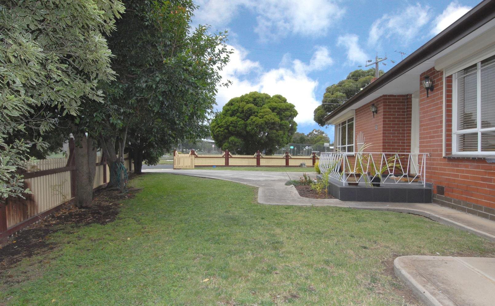 1 Stawell Avenue, Dallas, VIC 3047, Dallas - Thumbnail 8