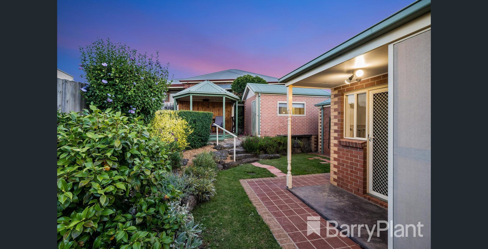 1 Strawberry Close, Grovedale, VIC 3216 - Thumbnail 2 - 10/12/2024