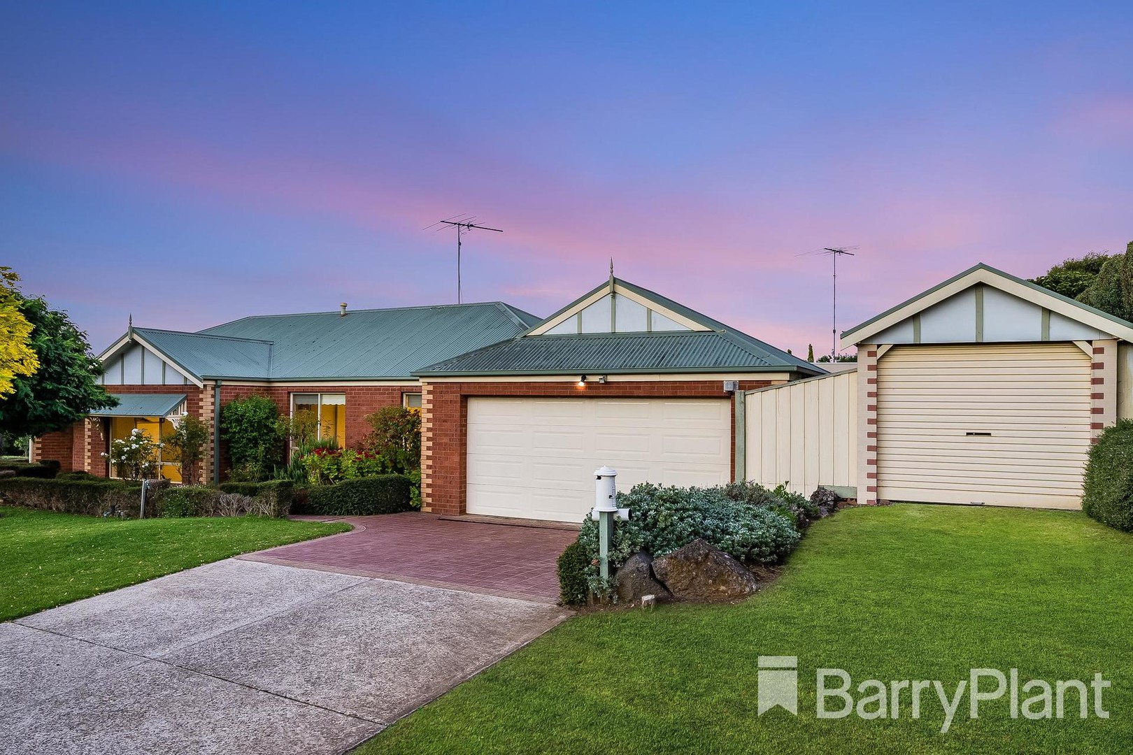 1 Strawberry CloseGrovedale, VIC 3216  - Leased, Grovedale - Thumbnail 2