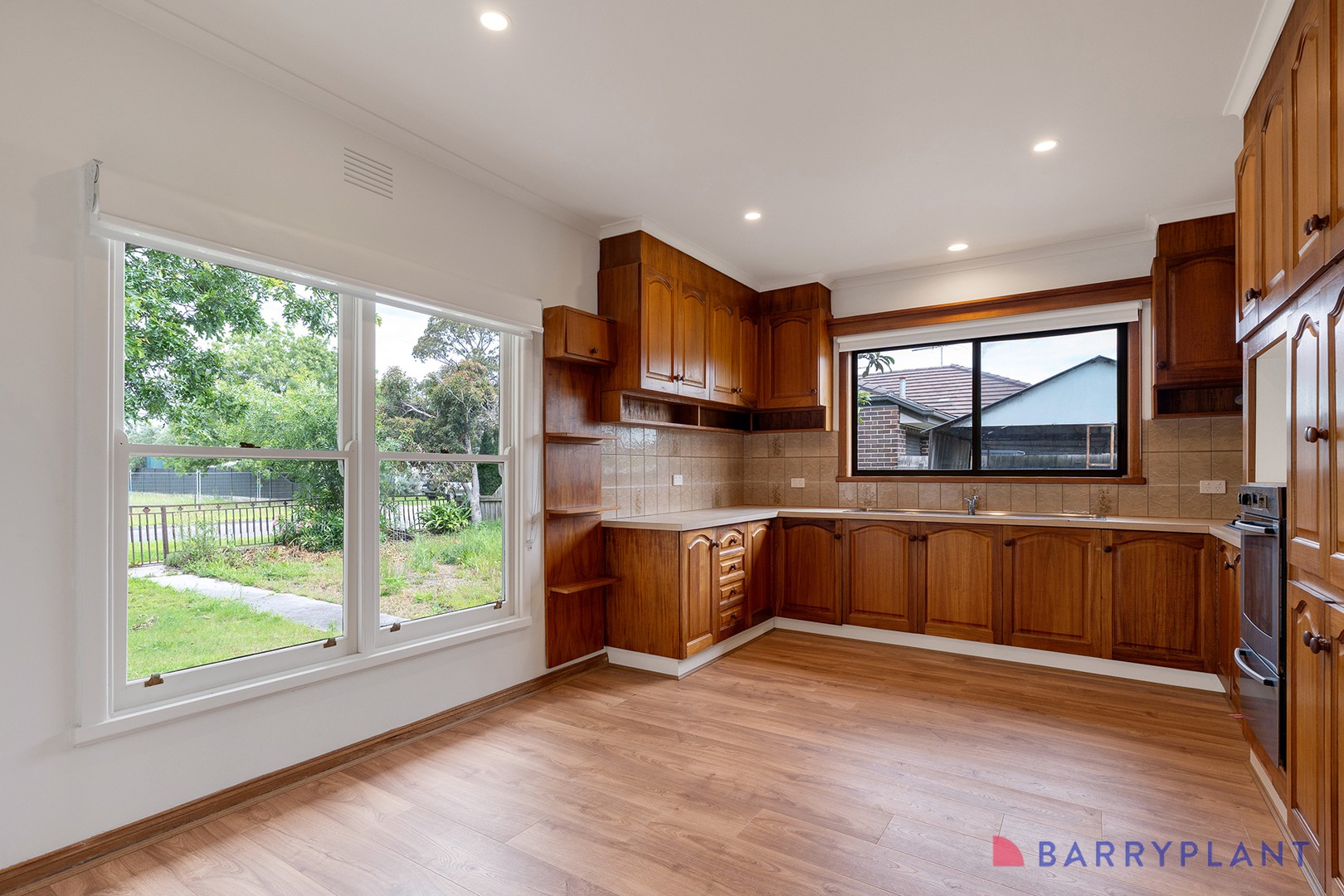 1 Sturdee Street, Reservoir, VIC 3073, Reservoir - Thumbnail 6