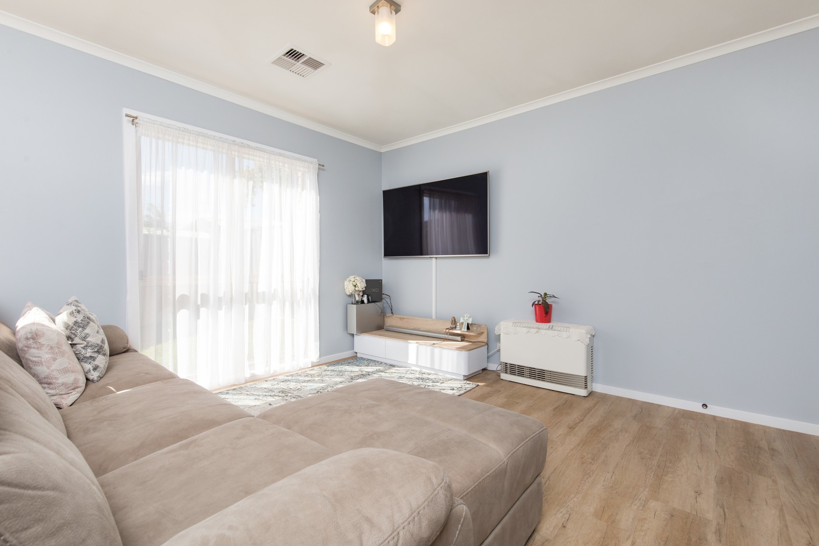 1 Taylor Drive, Mildura, VIC 3500 - Thumbnail 1 - 21/04/2026