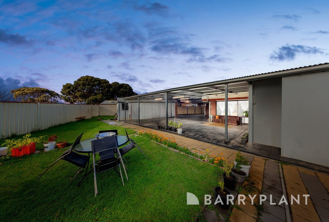 1 Toora Court, St Albans, VIC 3021, St Albans - Thumbnail 6