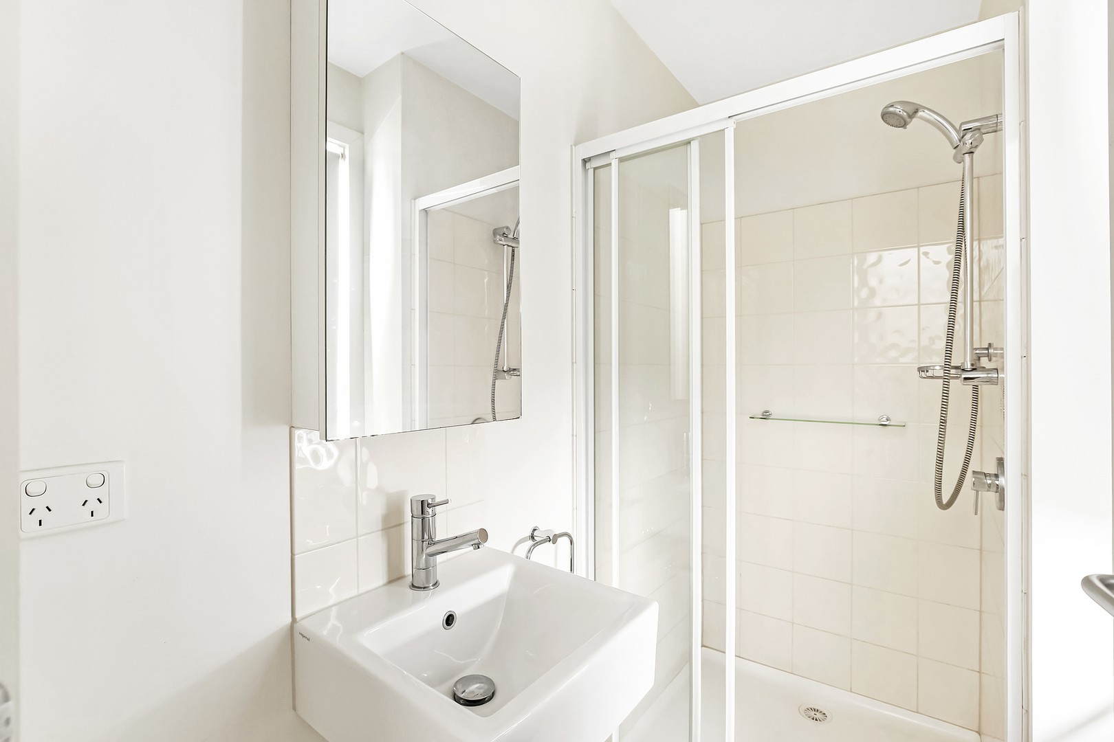 1 Treefern Crescent, Bundoora, VIC 3083, Bundoora - Thumbnail 4