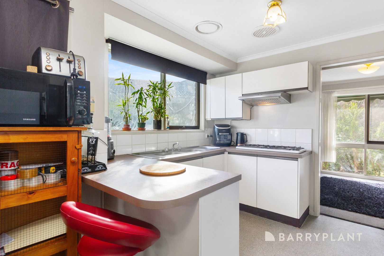 1 Trentham Court, Wantirna, VIC 3152 - Thumbnail 2 - 13/05/2025