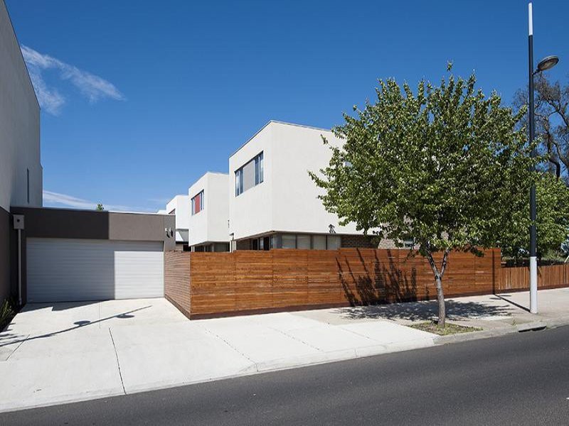 1 Varsity Walk, Bundoora, VIC 3083 - Thumbnail 1 - 14/12/2021