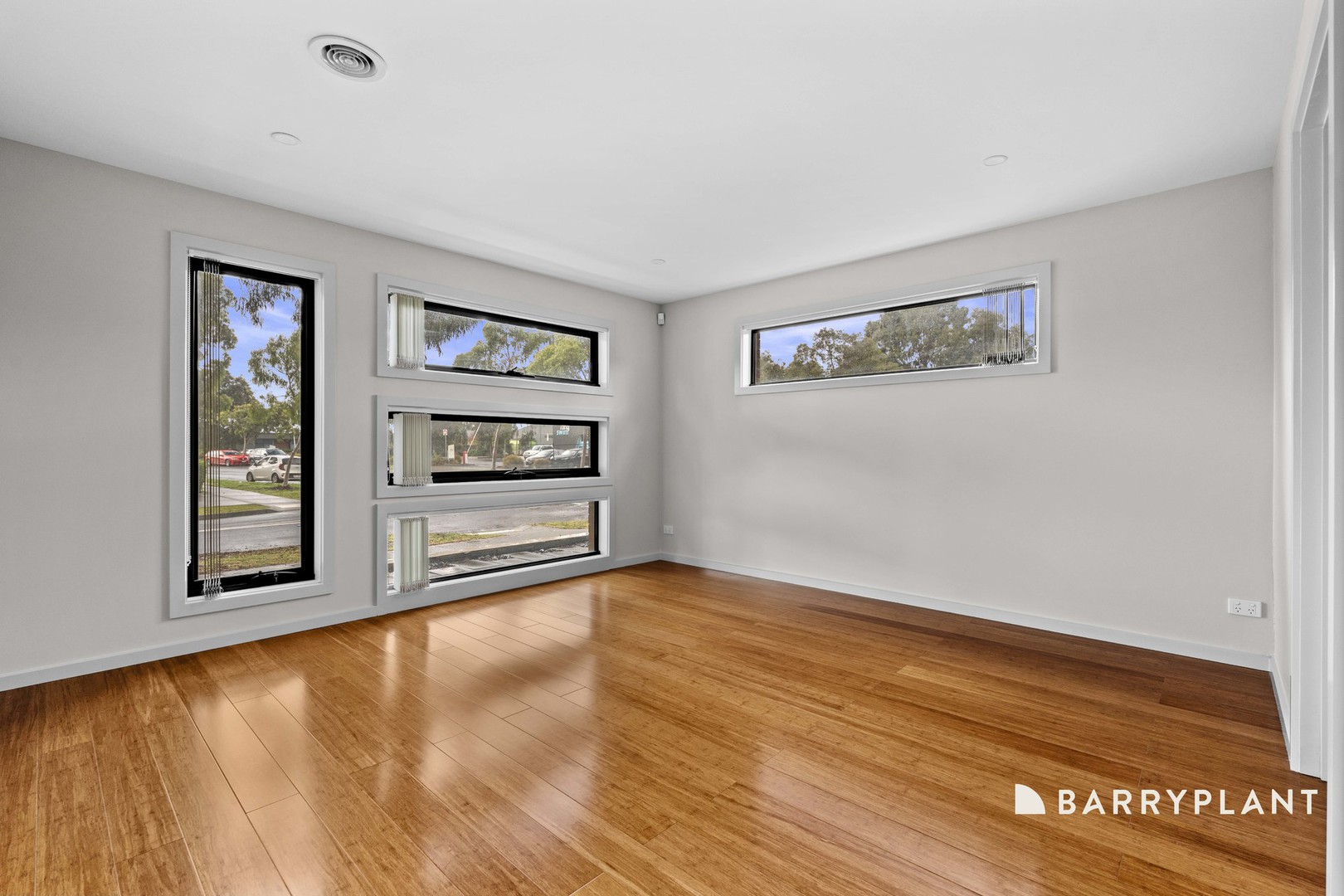 1 Vasari Garden, Mernda, VIC 3754, Mernda - Thumbnail 2