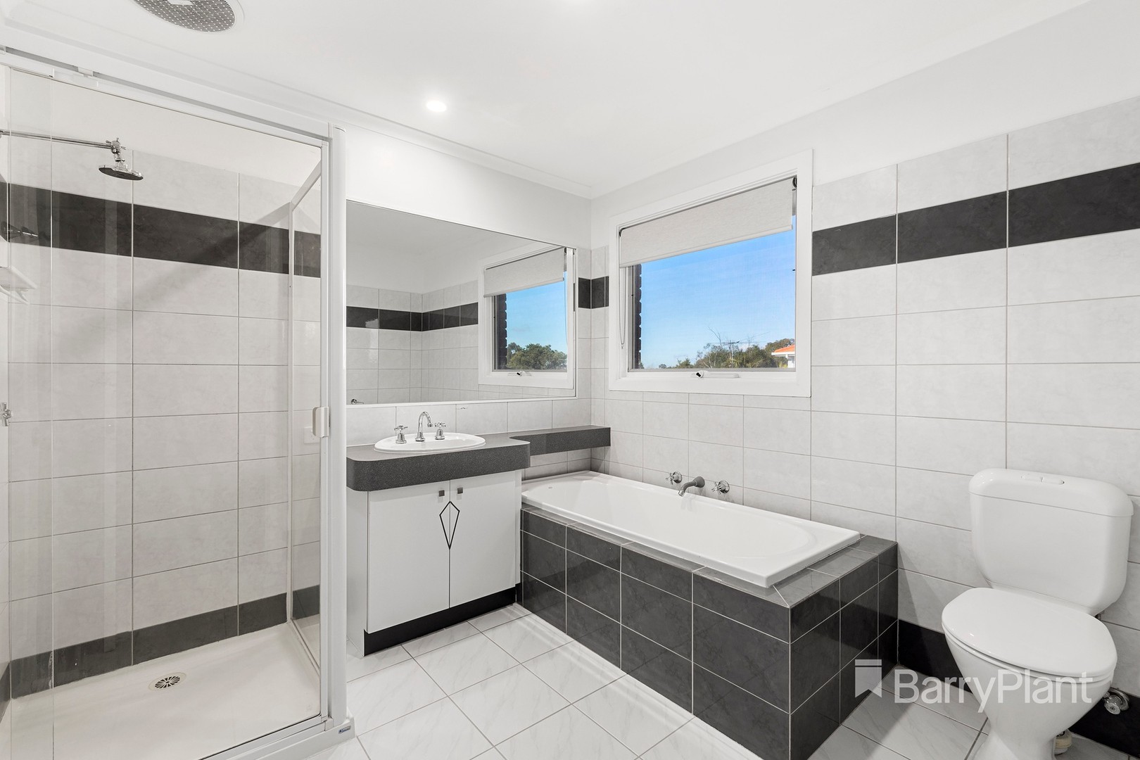 1 Whistler Walk, South Morang, VIC 3752, South Morang - Thumbnail 6