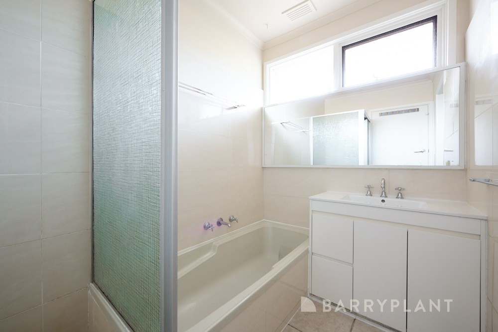 1 Wilga Court, Noble Park North, VIC 3174, Noble Park North - Thumbnail 6