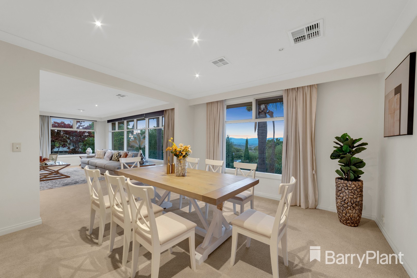 1 Yanina Court, Glen Waverley, VIC 3150, Glen Waverley - Thumbnail 7
