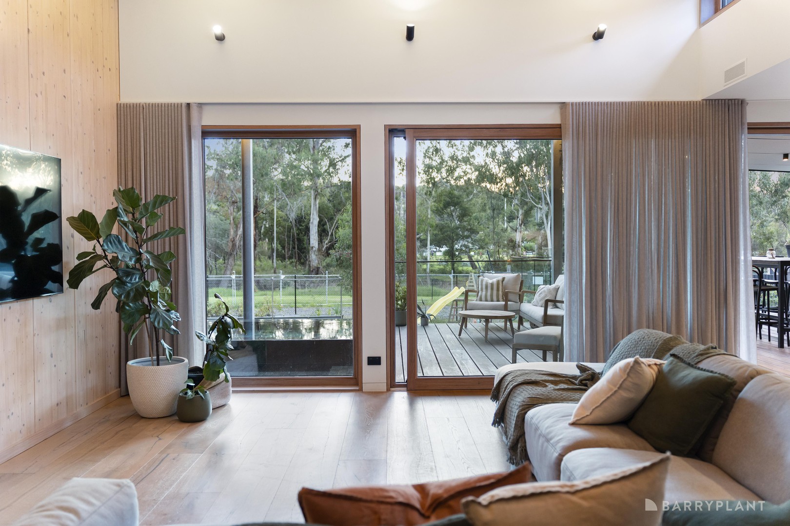 1 Yarra Street, Warrandyte, VIC 3113 - Thumbnail 2 - 24/04/2026