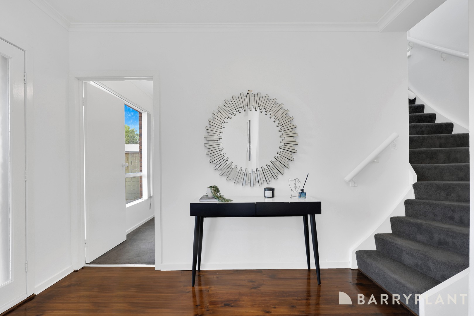 1 Zinnea Court, Mill Park, VIC 3082, Mill Park - Thumbnail 2