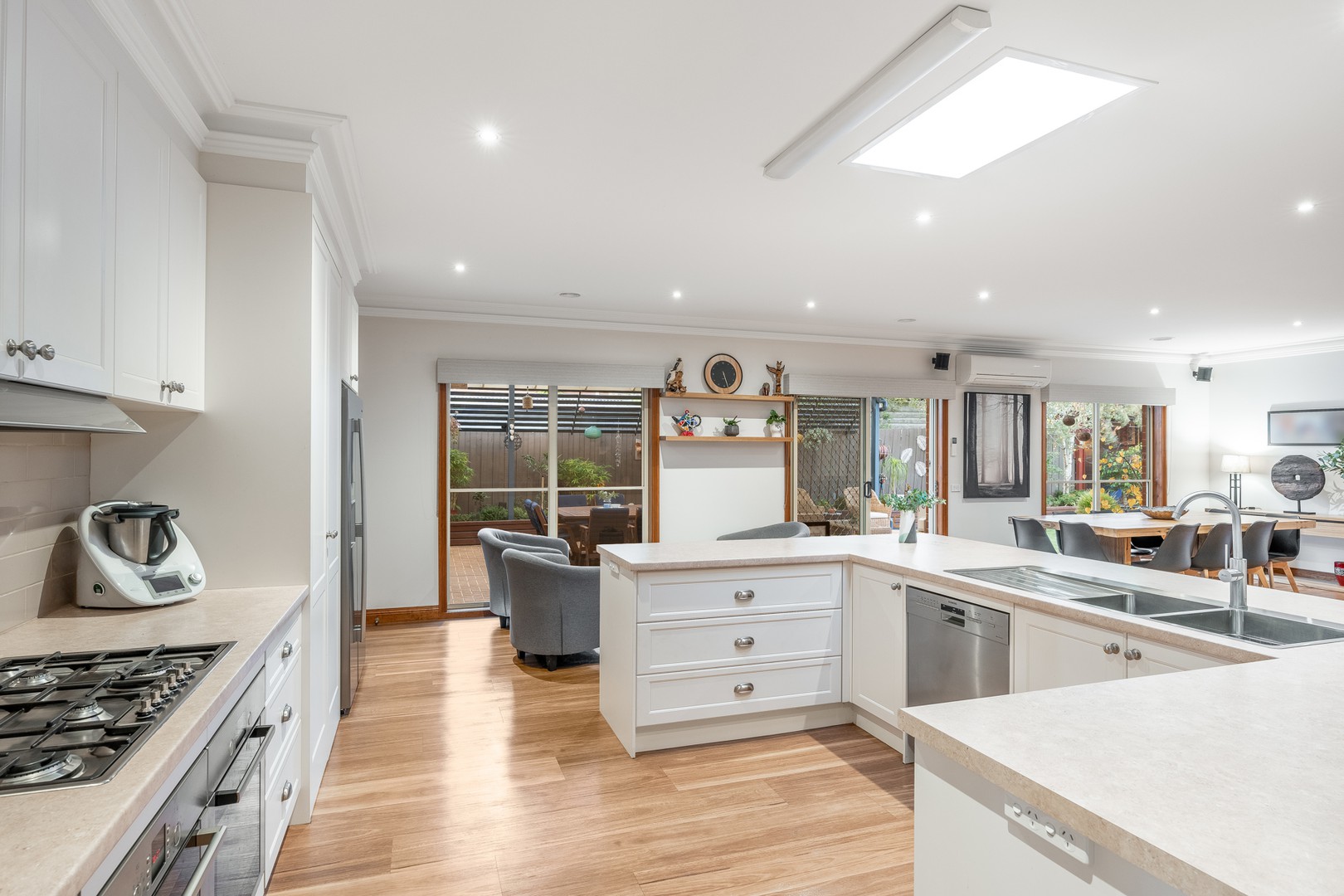 10-11 Chandon Court, Waurn Ponds, VIC 3216, Waurn Ponds - Thumbnail 6
