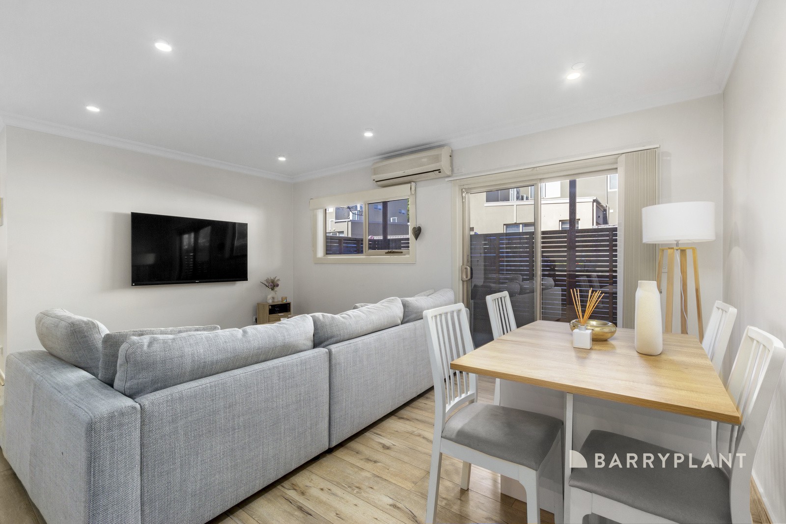 10/12 Bourke Street, Ringwood, VIC 3134, Ringwood - Thumbnail 4