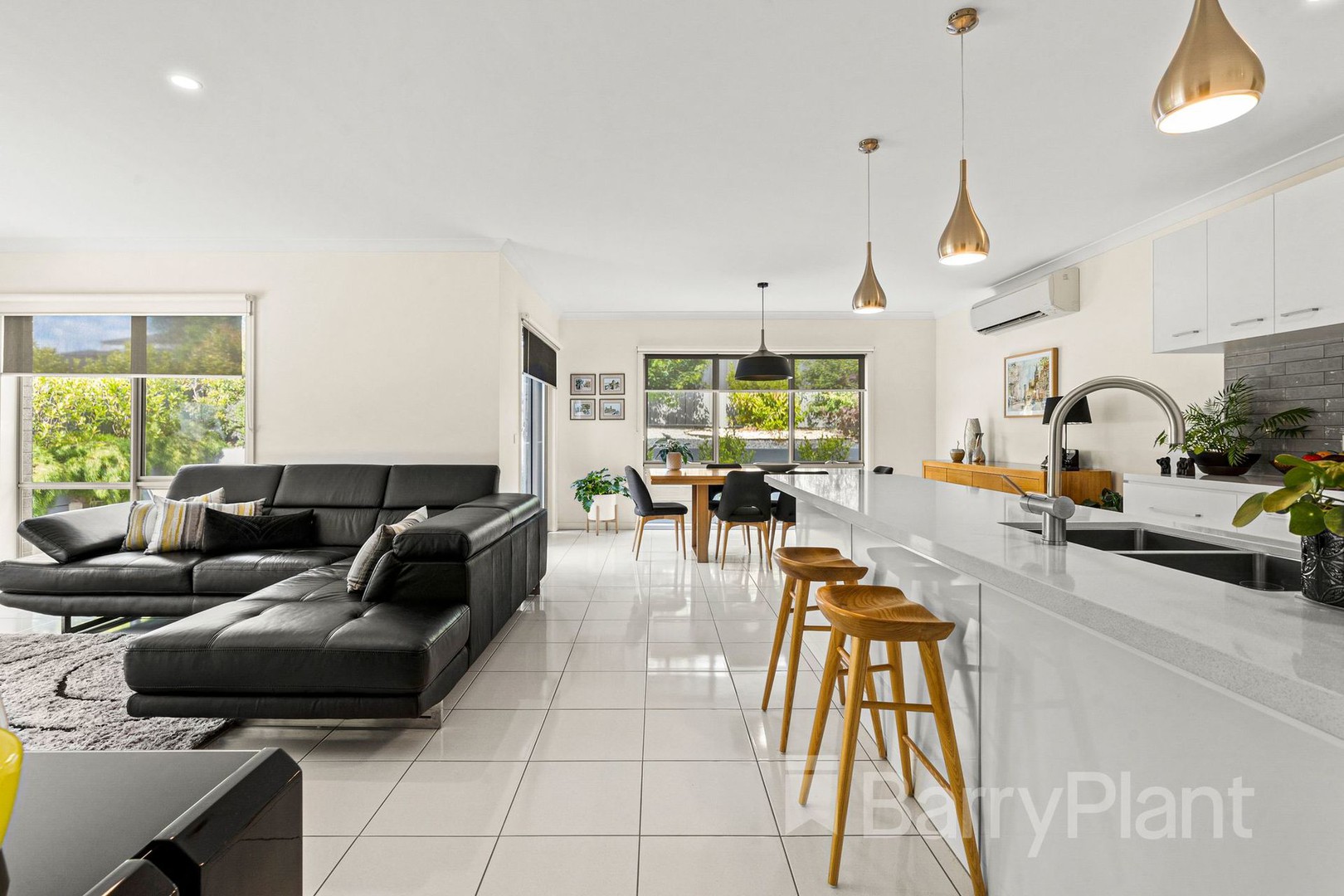 10-12 Hill Park PlaceHighton, VIC 3216, Highton - Thumbnail 2