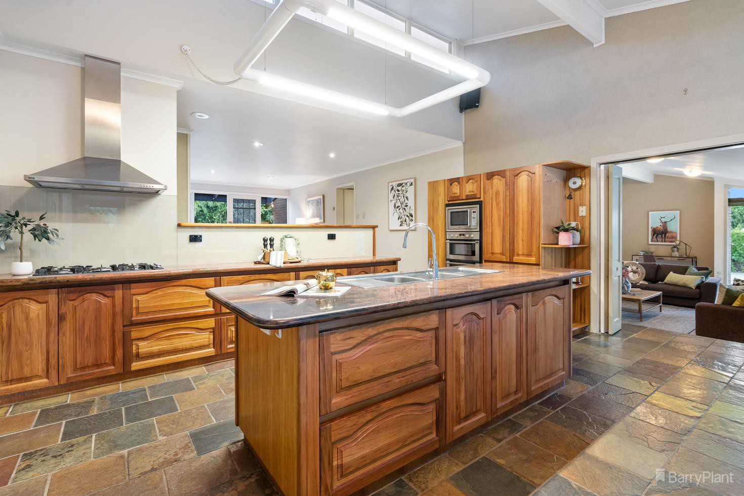 10-12 Mcdonald Avenue, Templestowe, VIC 3106, Templestowe - Thumbnail 4