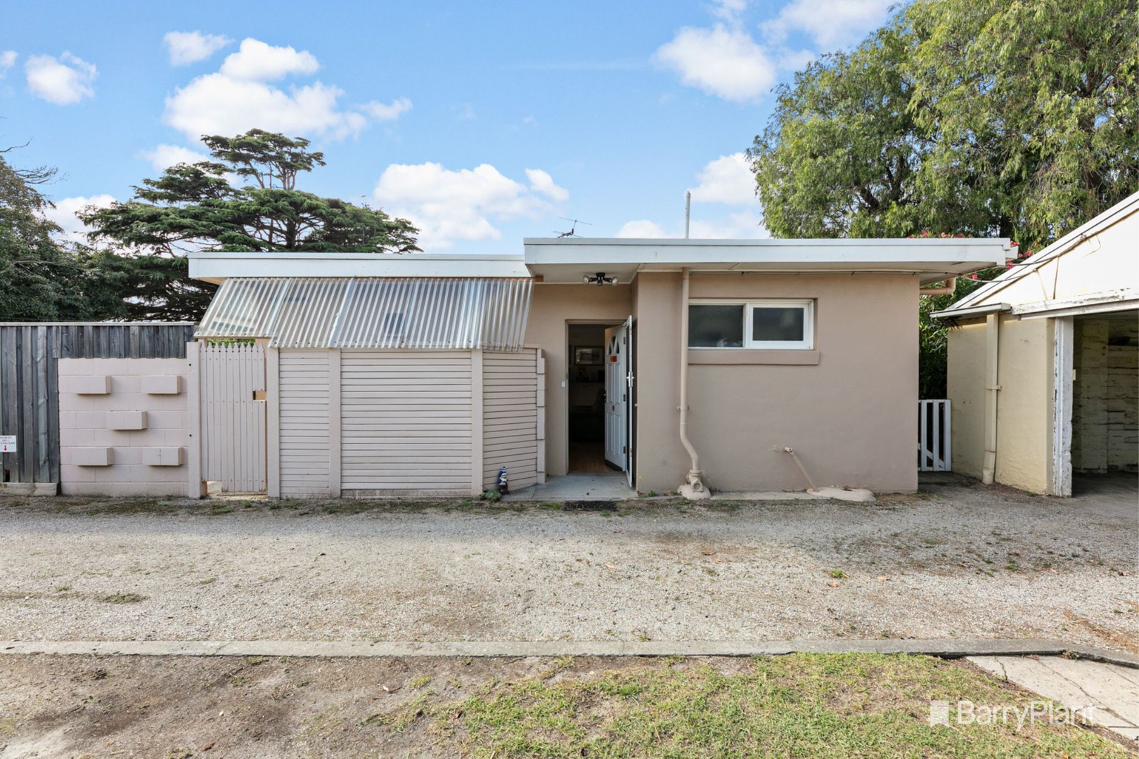10-12 Vialls Avenue, Parkdale, VIC 3195, Parkdale - Thumbnail 3