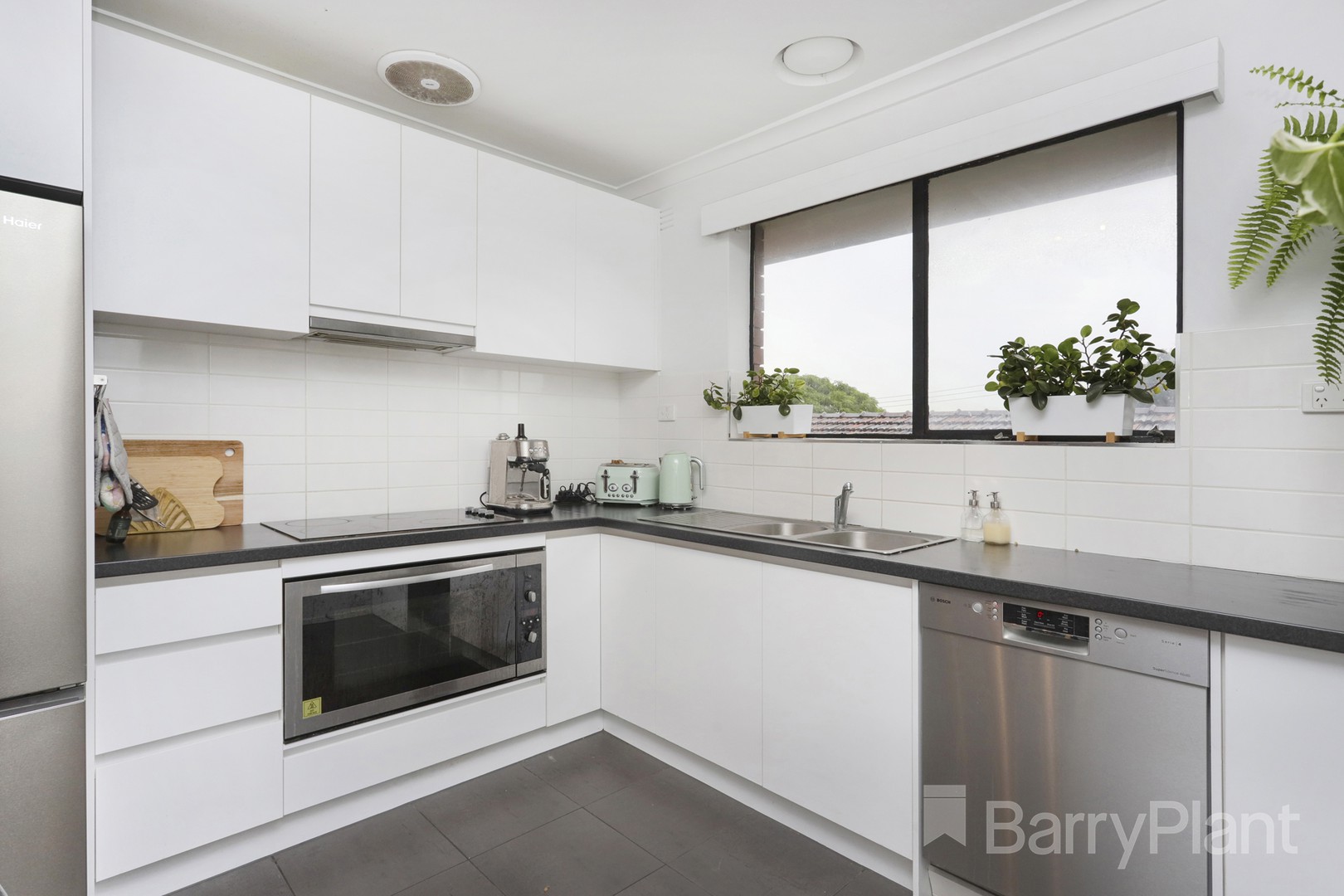 10/13-15 Nicholson Street, Footscray, VIC 3011 - Thumbnail 1 - 19/01/2022